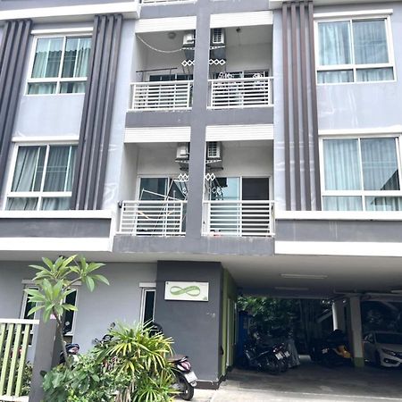 8 Residence Bangkok Eksteriør billede